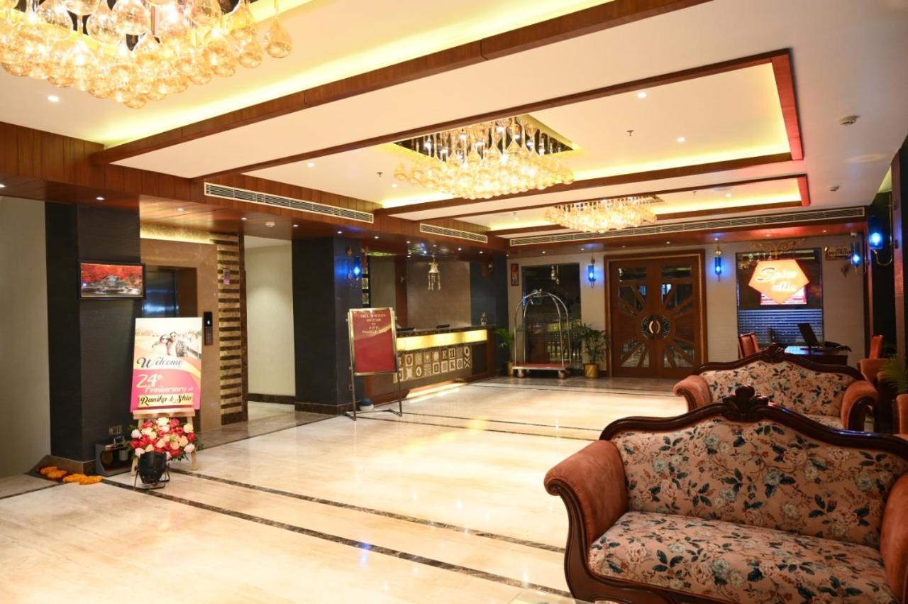 The Pinnacle Inn Sarnath Varanasi Exterior foto